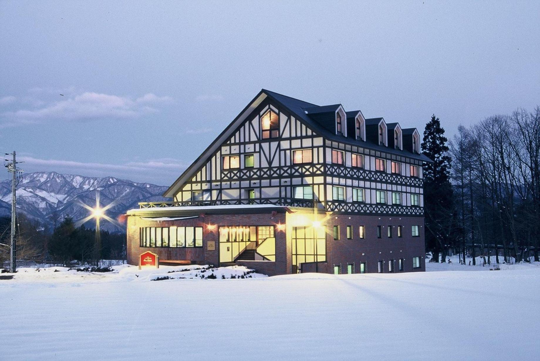 Yamano Hakuba